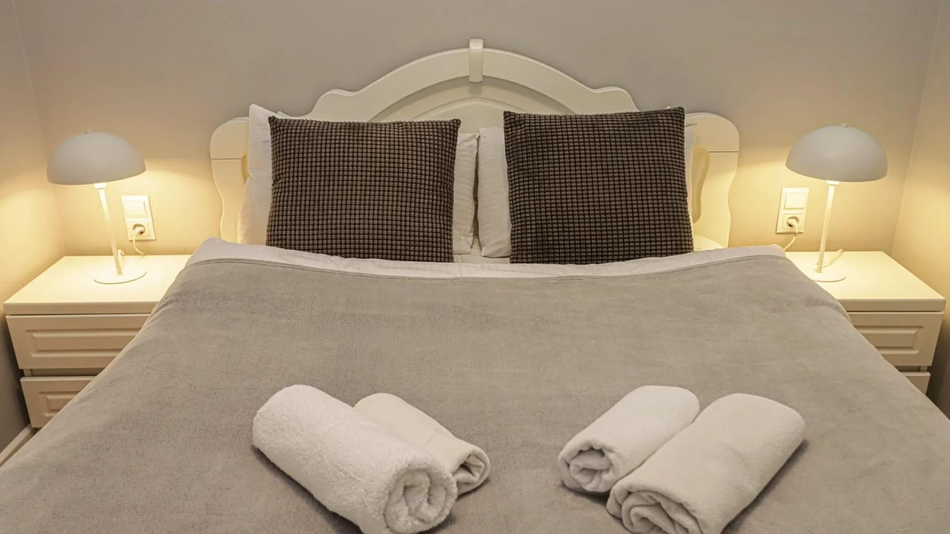 Charming 2Br Apartment In Oldtbilisi Georgien