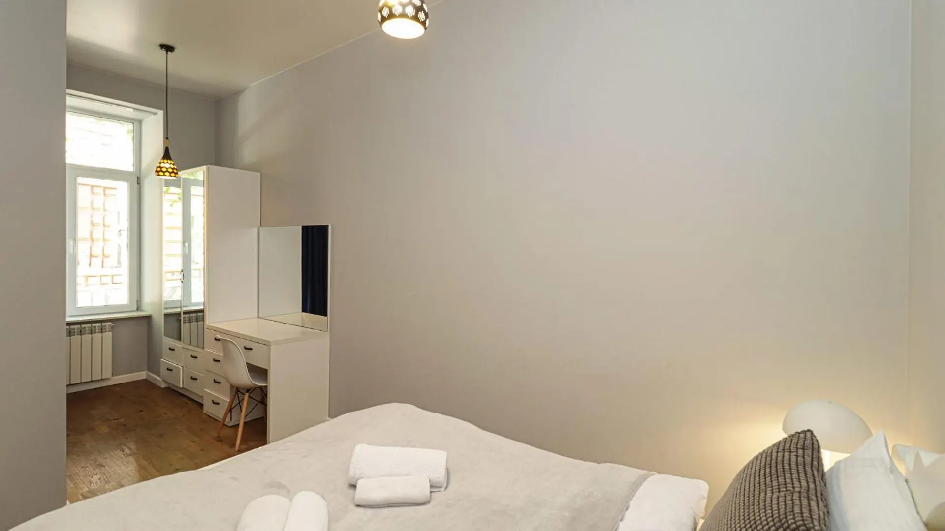 Charming 2Br Apartment In Oldtbilisi