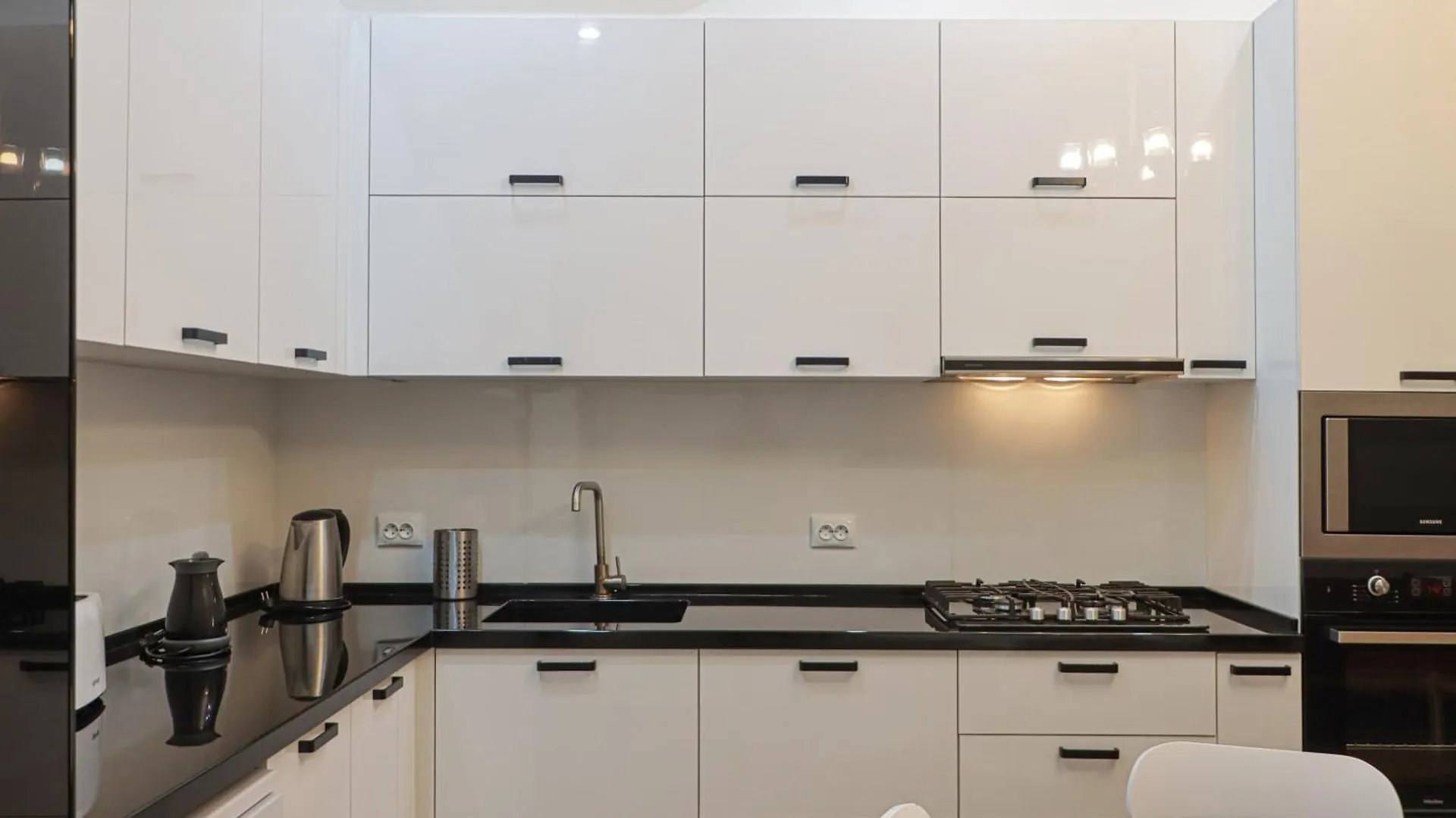 Charming 2Br Apartment In Oldtbilisi